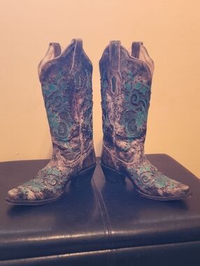 CORRAL BOOTS Women’s